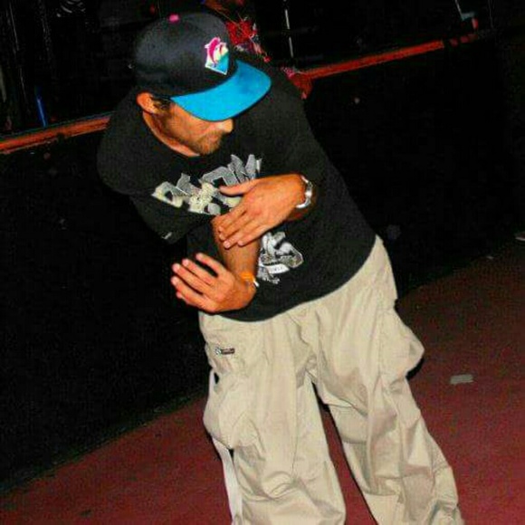 Meet your Posher, Kevin - Picture 6 of 8